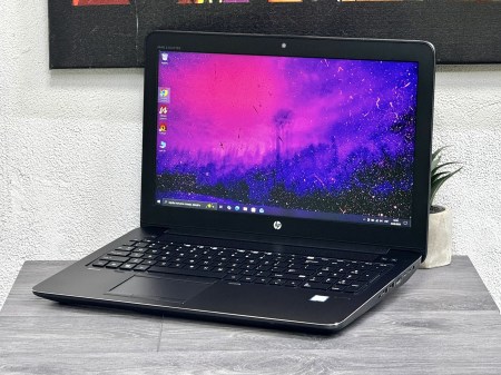 HP ZBook 15 G3 28
